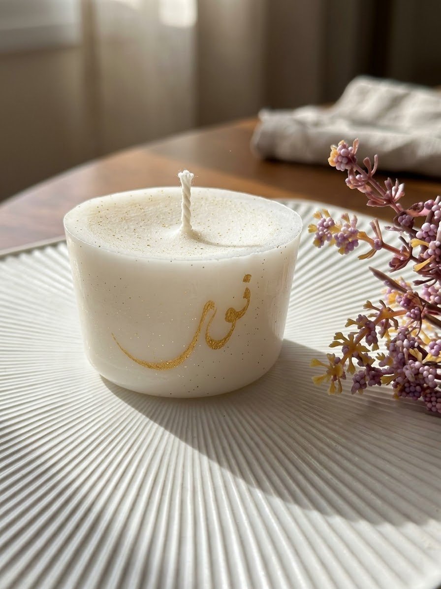 شمعه اسطوانيه معطره
